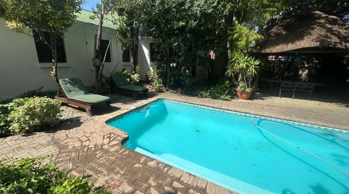 The Burrough Guest Lodge