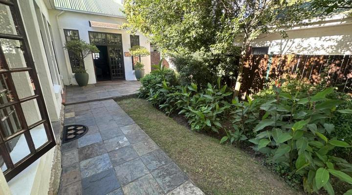 The Burrough Guest Lodge