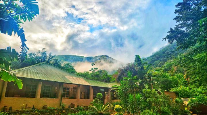 Fountain Baths Guest Cottages