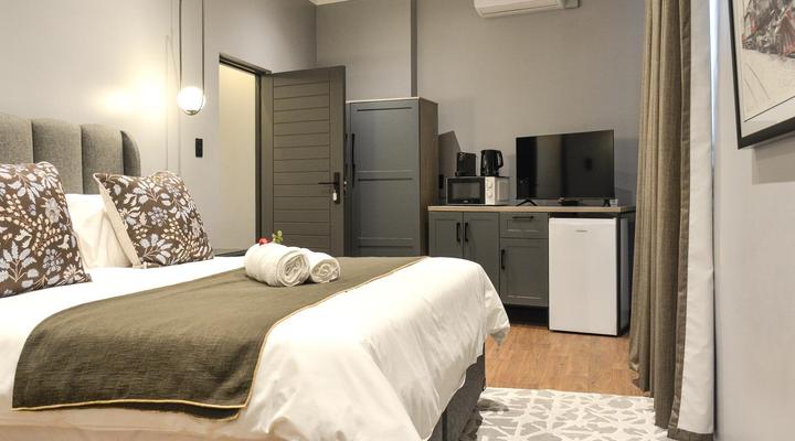 Hilton Junction Hotel