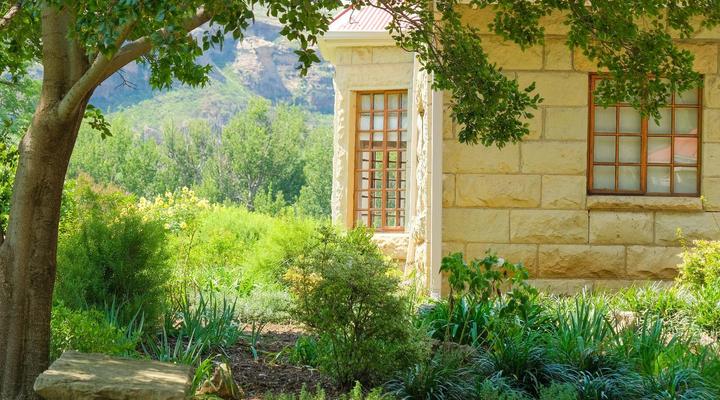 St Fort Country House