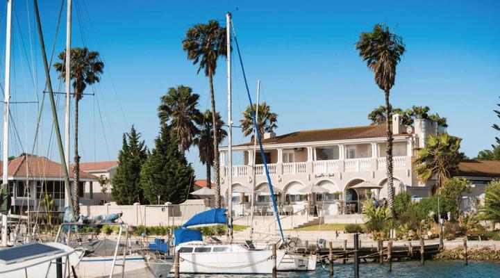 Russells on the Port