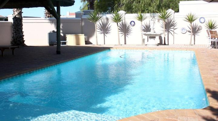 Russells on the Port