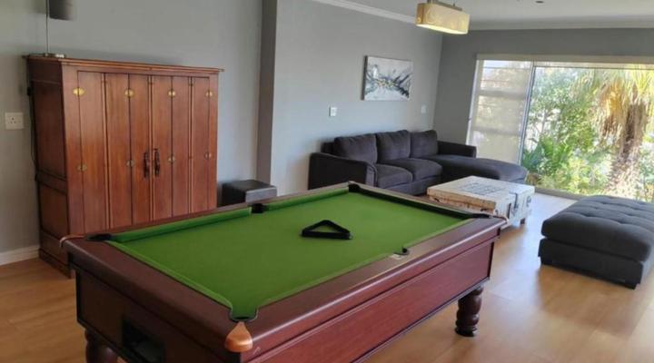 Russells on the Port