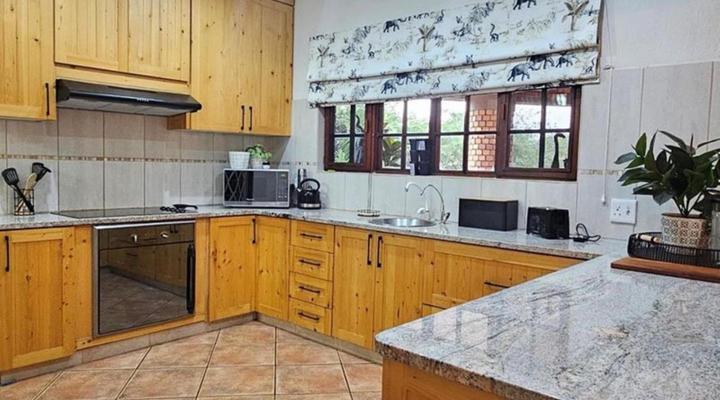 Stay @ Royal Safaris