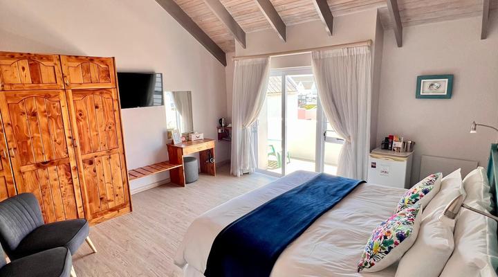 Baywatch Guest House