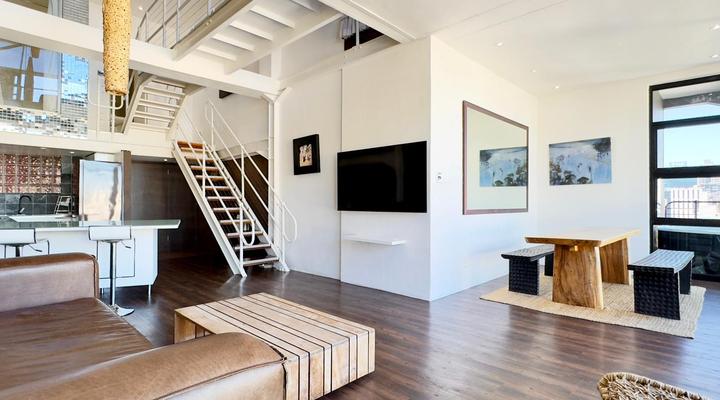 Manhattan Luxury Studio with Jacuzzi