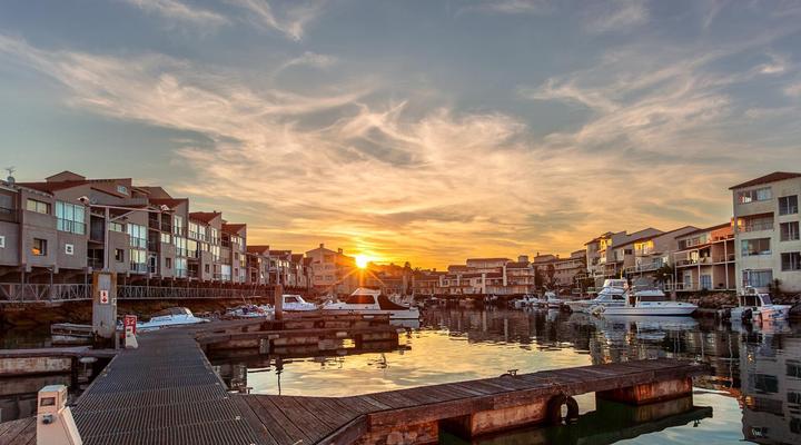 Port Island Apartments