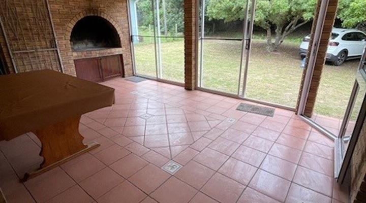 Beachbreak at Dwarswegstrand