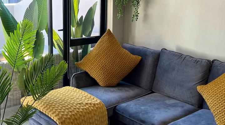 The Patio, 31 Millennial Arch