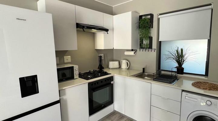 The Patio, 31 Millennial Arch