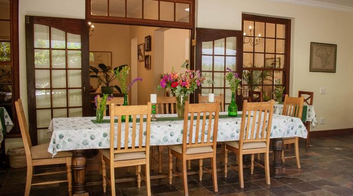 5 Seasons Guesthouse