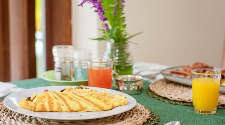 5 Seasons Guesthouse