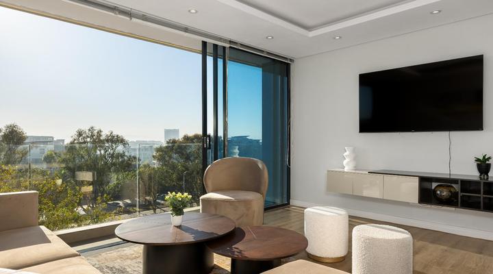 The Warwick: Luxury secure apartment in Greenpoint