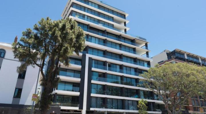 The Warwick: Luxury secure apartment in Greenpoint