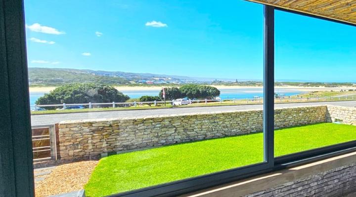 111 Waterkant Street, Stilbaai