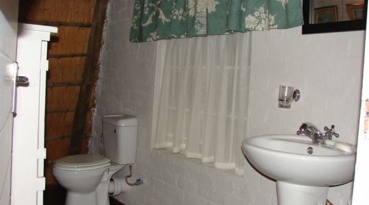 KrugerRiverVillas - HyenaHouse