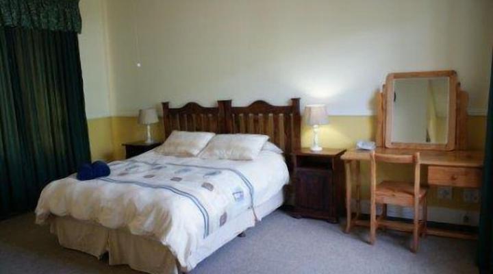 Inkwenkwezi Private Game Reserve