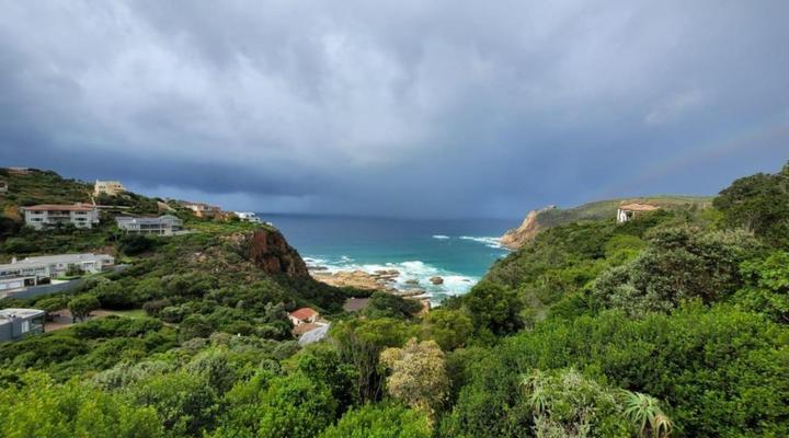 Headlands House Guest Lodge