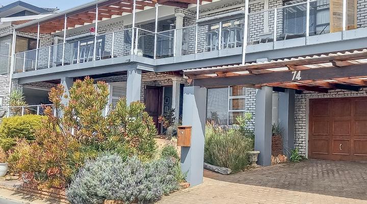 Aqua Marina Guest House