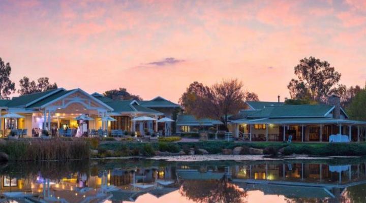 Oxbow Country Estate