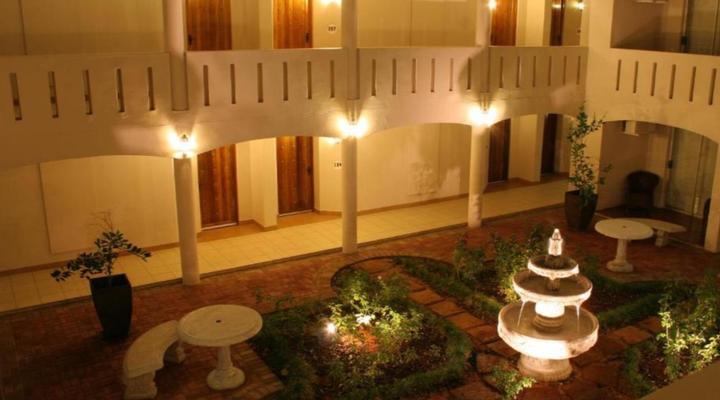 Desert Palace Hotel & Casino Resort