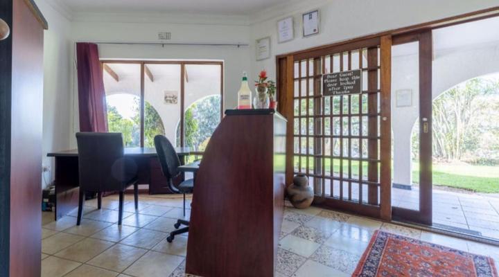 Bizafrika Guest Lodge and Conference Centre