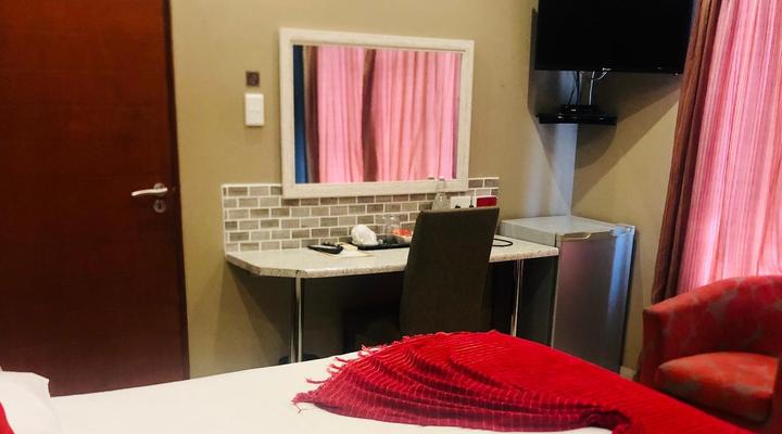 Big Five Guest House