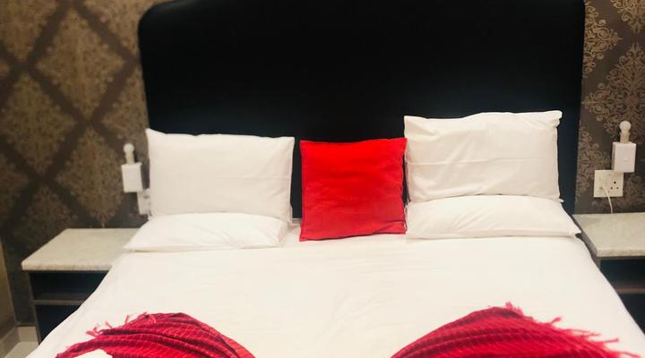 Big Five Guest House