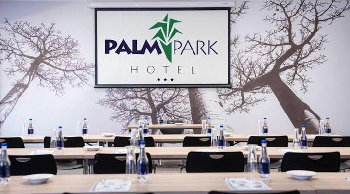 Palm Park Hotel