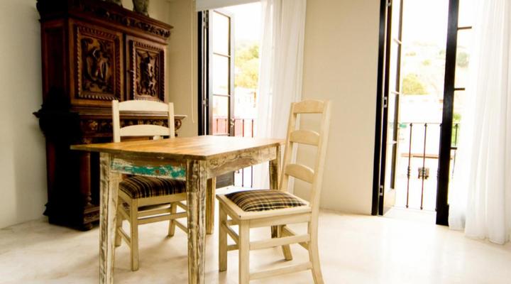 Rouge on Rose Boutique Hotel