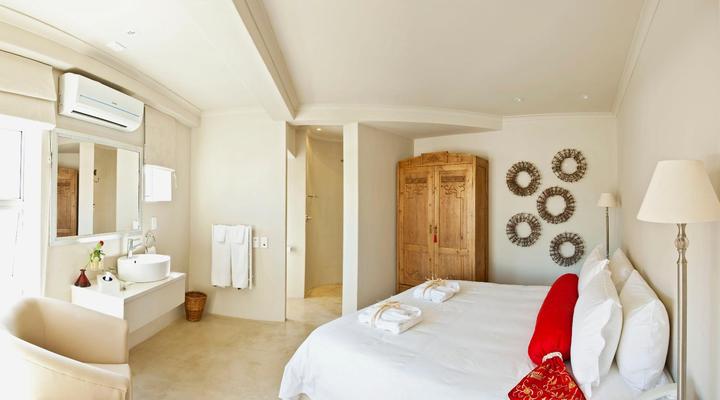 Rouge on Rose Boutique Hotel