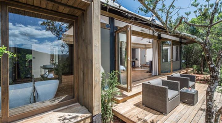 Kariega Game Reserve Main Lodge