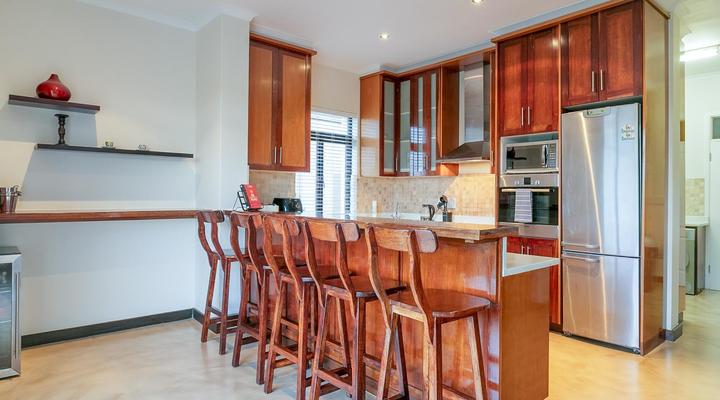 Villa On The 18th @ Pezula