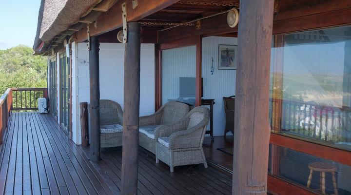 Crawfords Beach Lodge