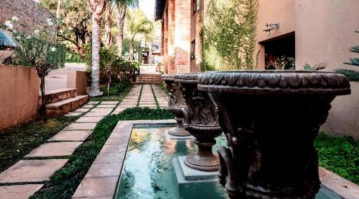 Château la Mer Exclusive Guesthouse