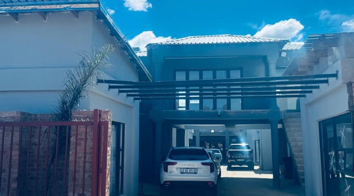 G Kennzy Guest House