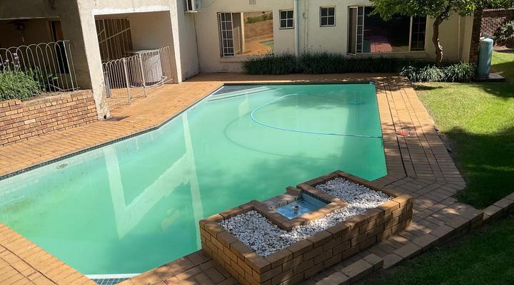 Royal Olympia Lodges & Safaris