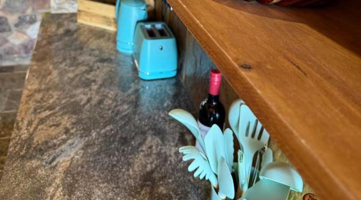 Jumanji Nature Resort: Butterfly Cabin