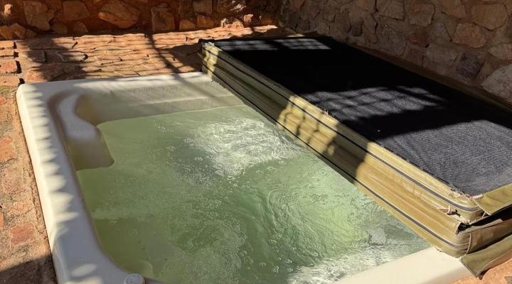 Jumanji Nature Resort: Butterfly Cabin