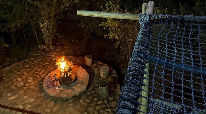 Jumanji Nature Resort: Butterfly Cabin