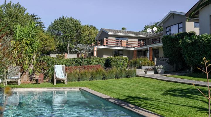 Four Palms Accommodation