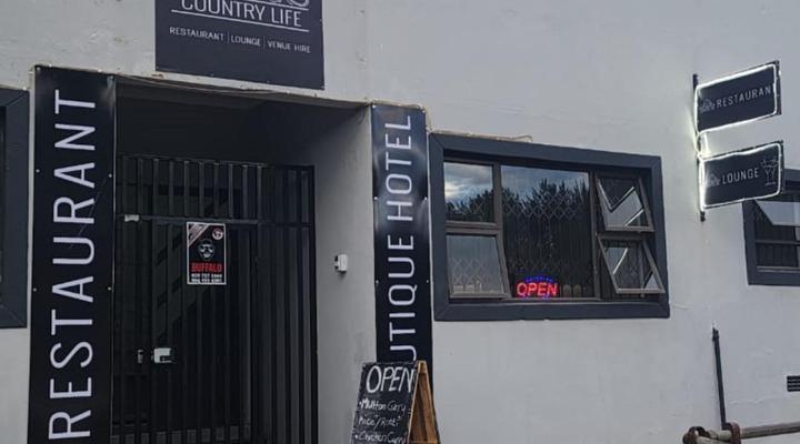 Country Life LifeStyle