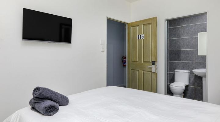 Inn & Out Express Sea Point