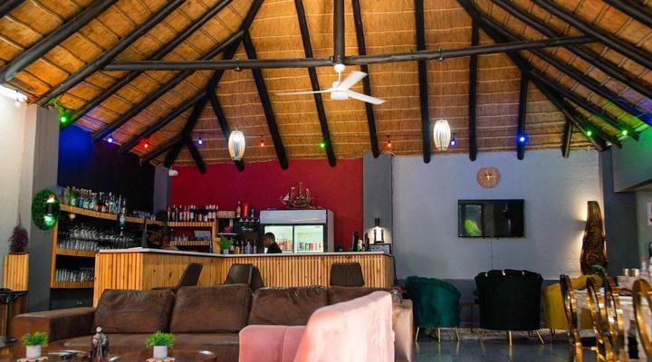 Rib's Boutique Hotel