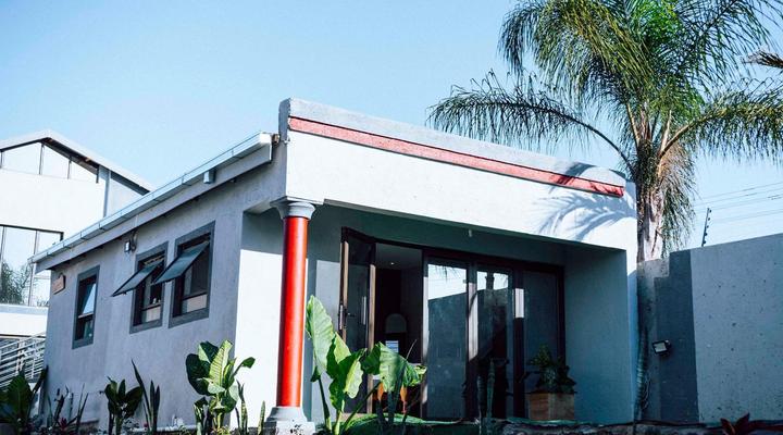 Rib's Boutique Hotel