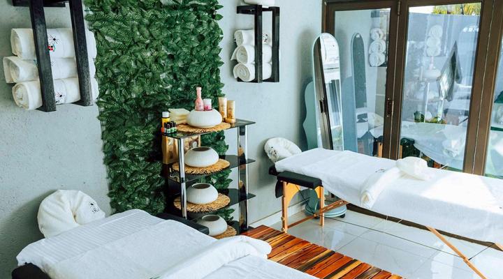 Rib's Boutique Hotel