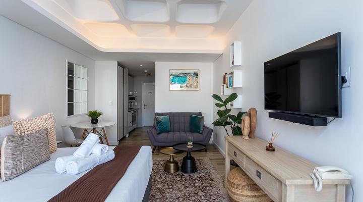 Two Twenty Loop 309 by CTHA