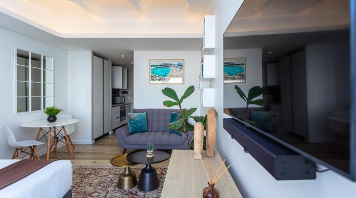 Two Twenty Loop 309 by CTHA