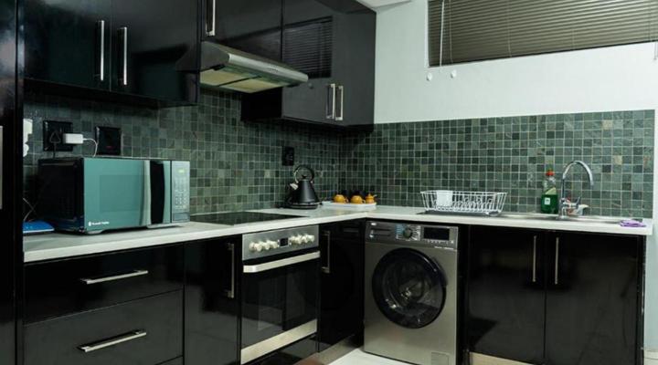 La Belle Luxury Suite Windhoek City Centre